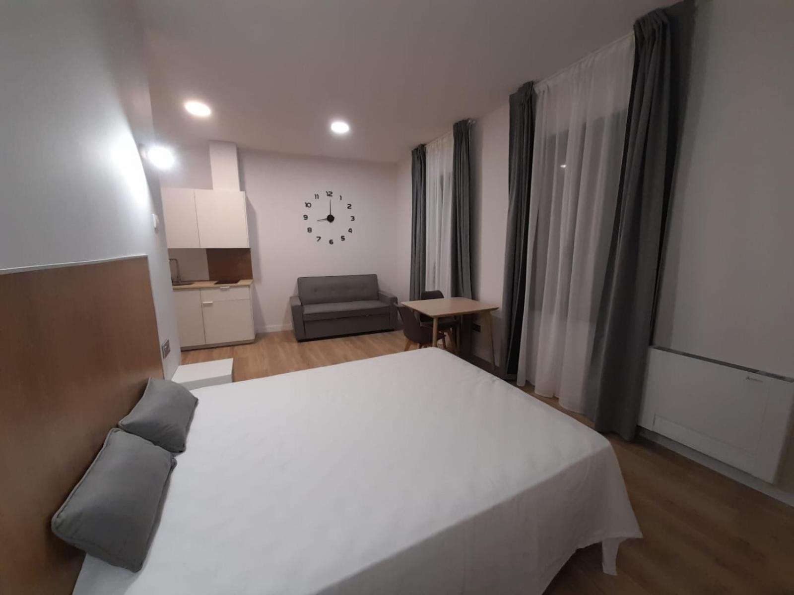 Apartamentos Recunchos 奥伦塞 外观 照片